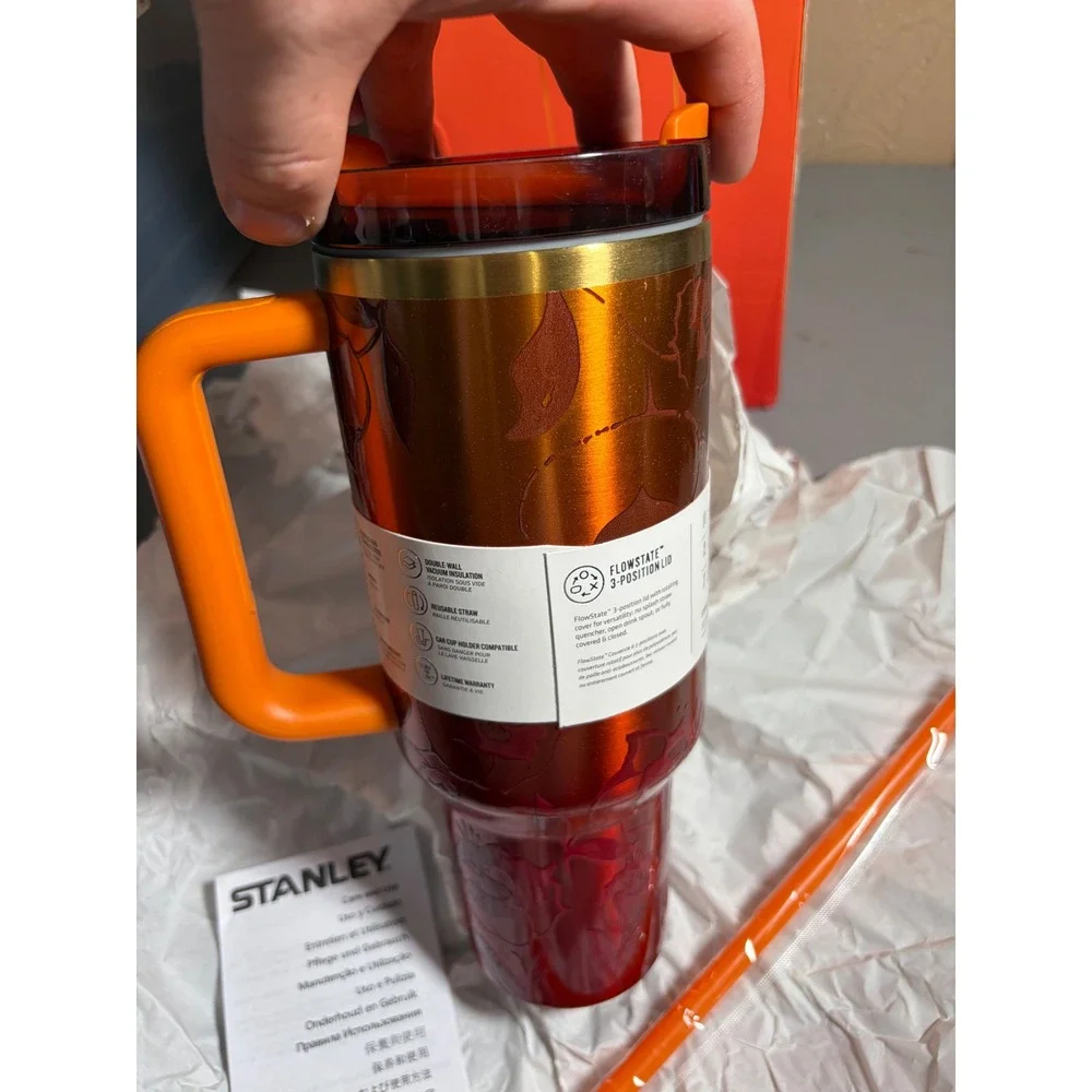 Stanley Karol G Quencher H2.0 Tumbler 40 oz Red Orange Limited Edition Floral